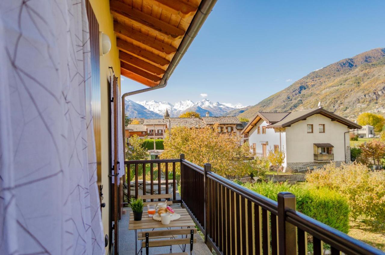Aosta Ski & Bike The Mountain B&B Exterior photo
