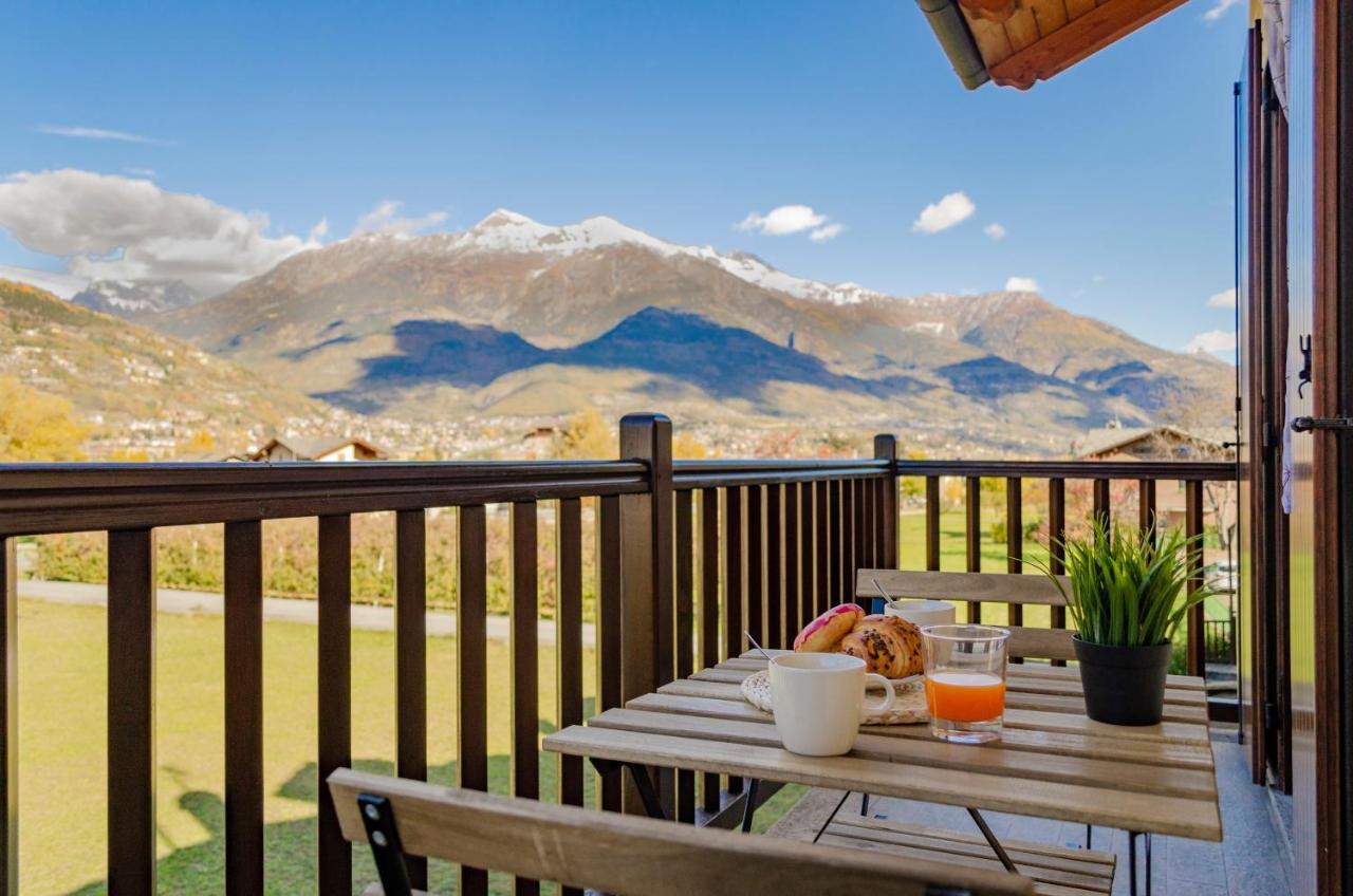 Aosta Ski & Bike The Mountain B&B Exterior photo
